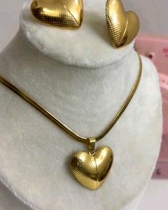 Dual Shade Heart Pendant Set Anti Tarnish