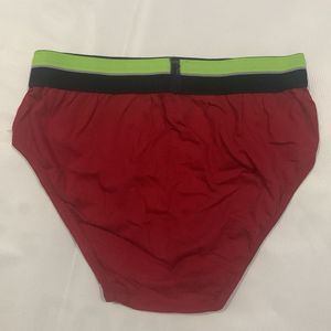 Jockey Men’s Brief – Size M, Color Maroon