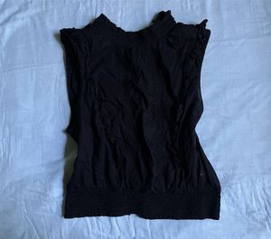 Black Sleeveless Top