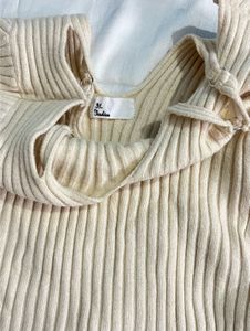 Off White Sweater And Black Top Combo