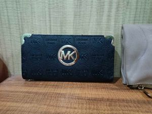 Michael Kors Wallets