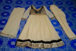Elegant Anarkali Kurta Set