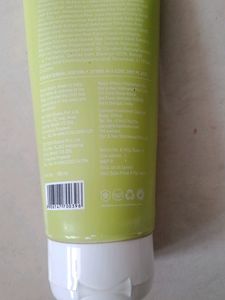 Dot &amp; Key Salicylic Acid And Greem Tea Facewash