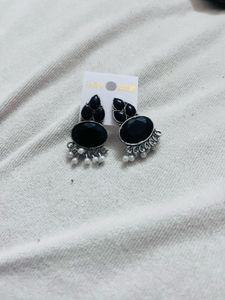 Black Gemstone Jhumka Earrings