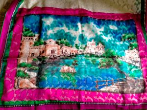White Saree With Border And Artistic Pallu