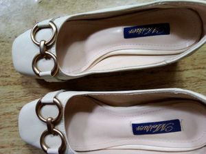 Beige Heel