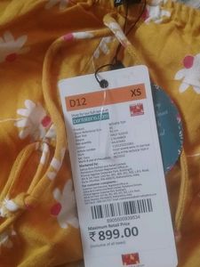 Girl's Top From Pantaloons