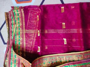 Bandhani Print Maroon Saree