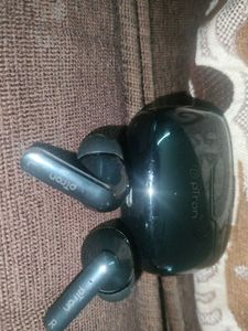 Ptron Earbuds 6months Old But Never Used