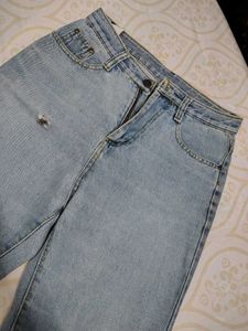 Light Wash Denim Jeans , ankle length jean