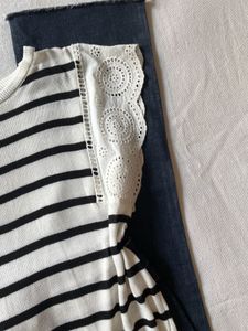 Striped Lace Sleeve Top🪷