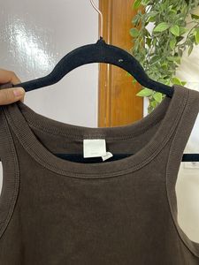 H&amp;M Set Of 2 Tank Tops