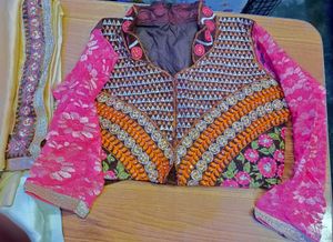 Embroidered Designer Saare With Koti Blouse