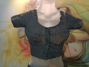 Skirt N Blouse (Black And White)