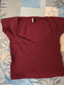 Very Cute Deep Neck Crop Top
