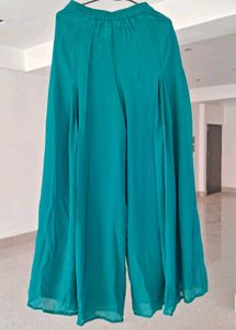 💙Festive And Party Wear Naira Cut Set