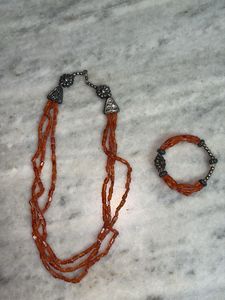 Pretty Natural Carnelian Necklace Set