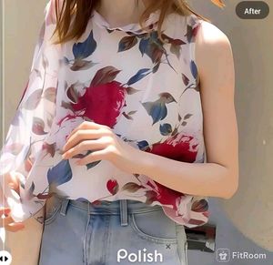 New With Tag Cute Soft Floral Dori Top
