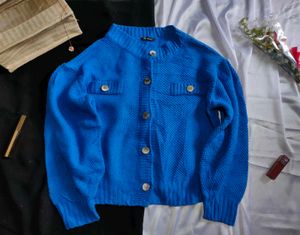 Stylish Blue Knit Cardigan