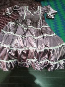 Elegant Ethnic gown &amp; Pants Set leyarr gow