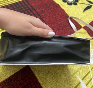 Sling Bag