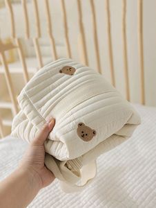 Cute Duffle Bag 🤍 🐻
