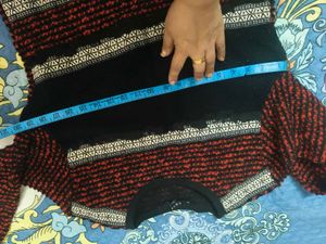 Stylish Knit Sweater in L 40 size for women