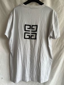 GIVENCHY TEE