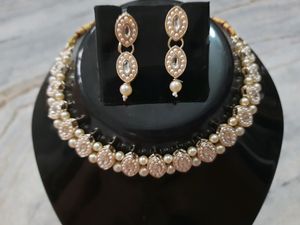 Unique Necklace Set
