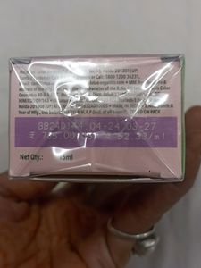 Lotus Organic Under Eye Cream