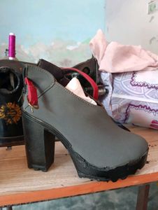 High Heels Shoes