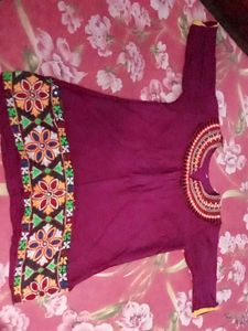 A Peach Colour Top Xl Size. &amp; Violet Short Kur