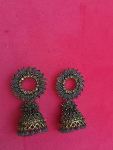 Grey Jhumki With Golden Touch