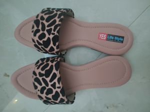New Open Toe Flats