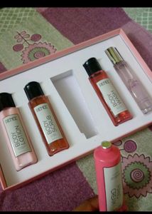 Renee Bath And Body Care Set