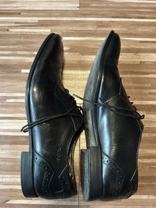 Ruosh Black Formal Shoes