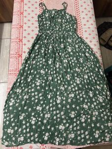 Partywear Gown For Ladies