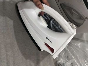 Brand New Bazaz Iron