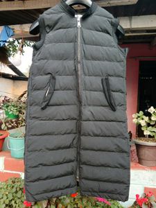 Sleeveless Padded Long Jacket