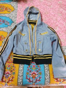 denim short jacket