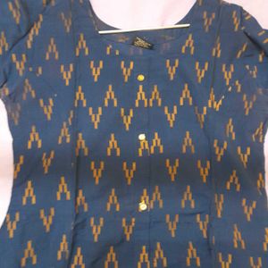 A Line Kurtha