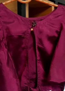 Back Knot Crop Top