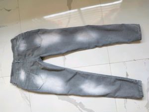 Jeans. Charcoal