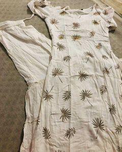 White Shrara Suit🌺