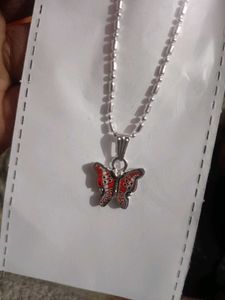 Butterfly Pendant Necklace (it&#39;s fully untouched)