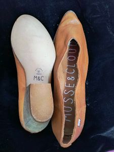 Musse &amp; Cloud Flats