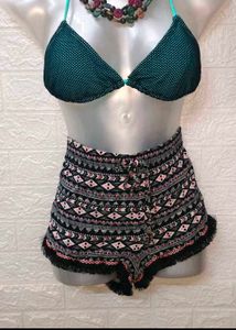 Cute Bikini Set &amp; Shorts