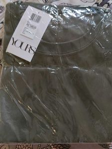 YOURS Clothing Bundle of 4