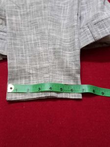 38 waist pant goes fine with any color shirt or t.