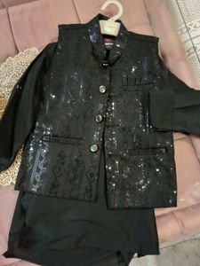 Boys&#39; Black Sequin Vest Set